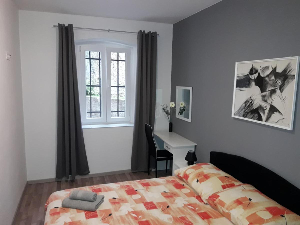 Apartments Vidulic Mali Lošinj Exteriör bild