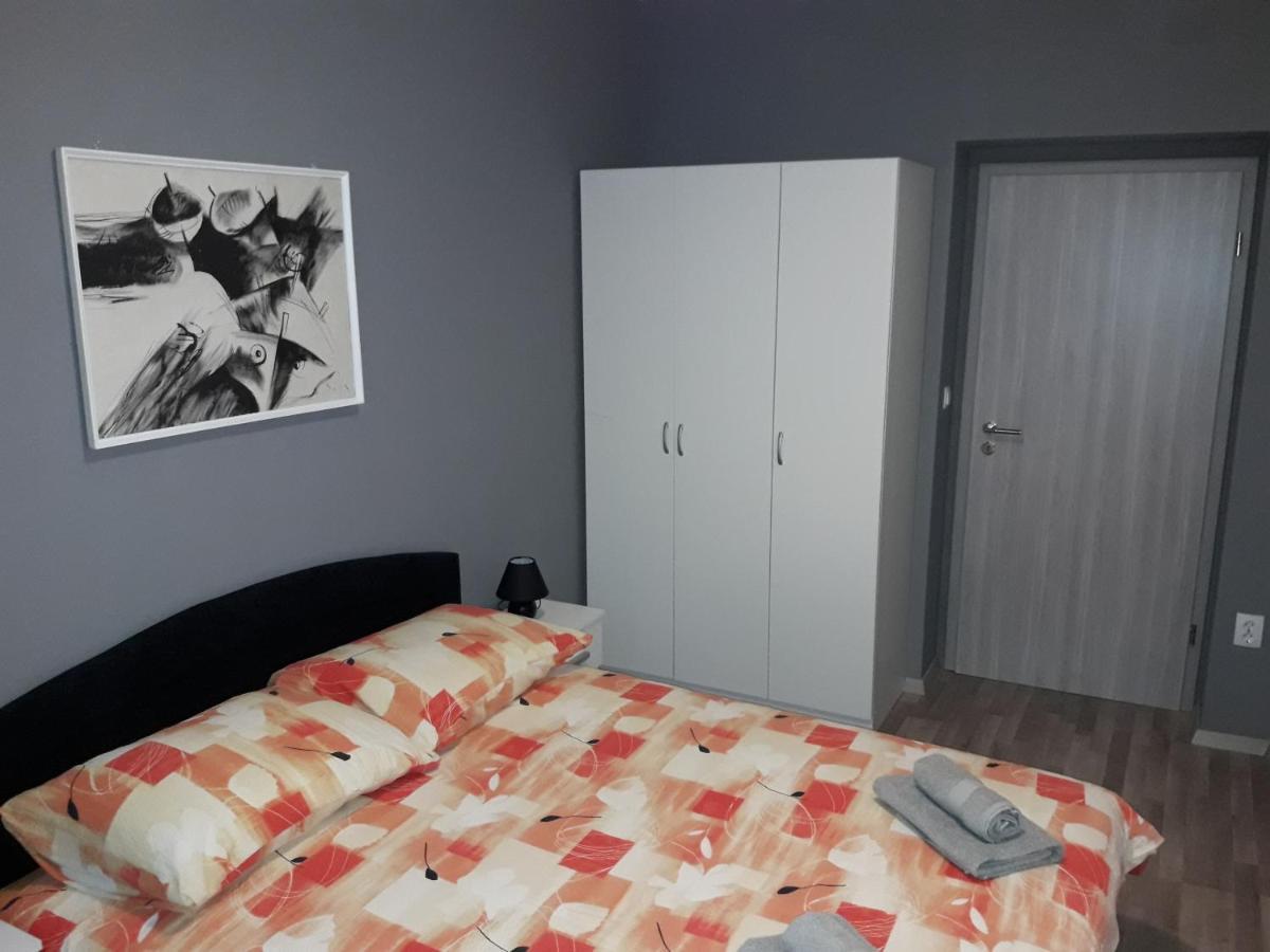 Apartments Vidulic Mali Lošinj Exteriör bild